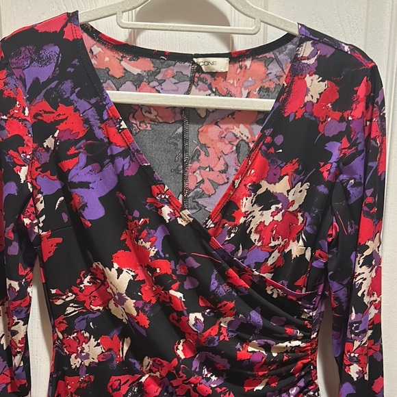 Floral Wrap Dress - Black and Red - Picture 2 of 5